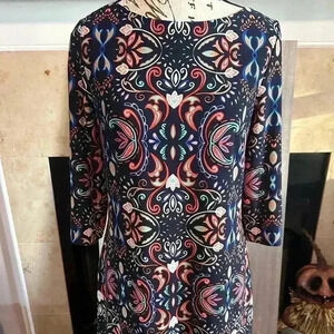 Vince Camuto Women’s 3/4 Sleeve Shift Dress. Navy multicolored. Size 10.